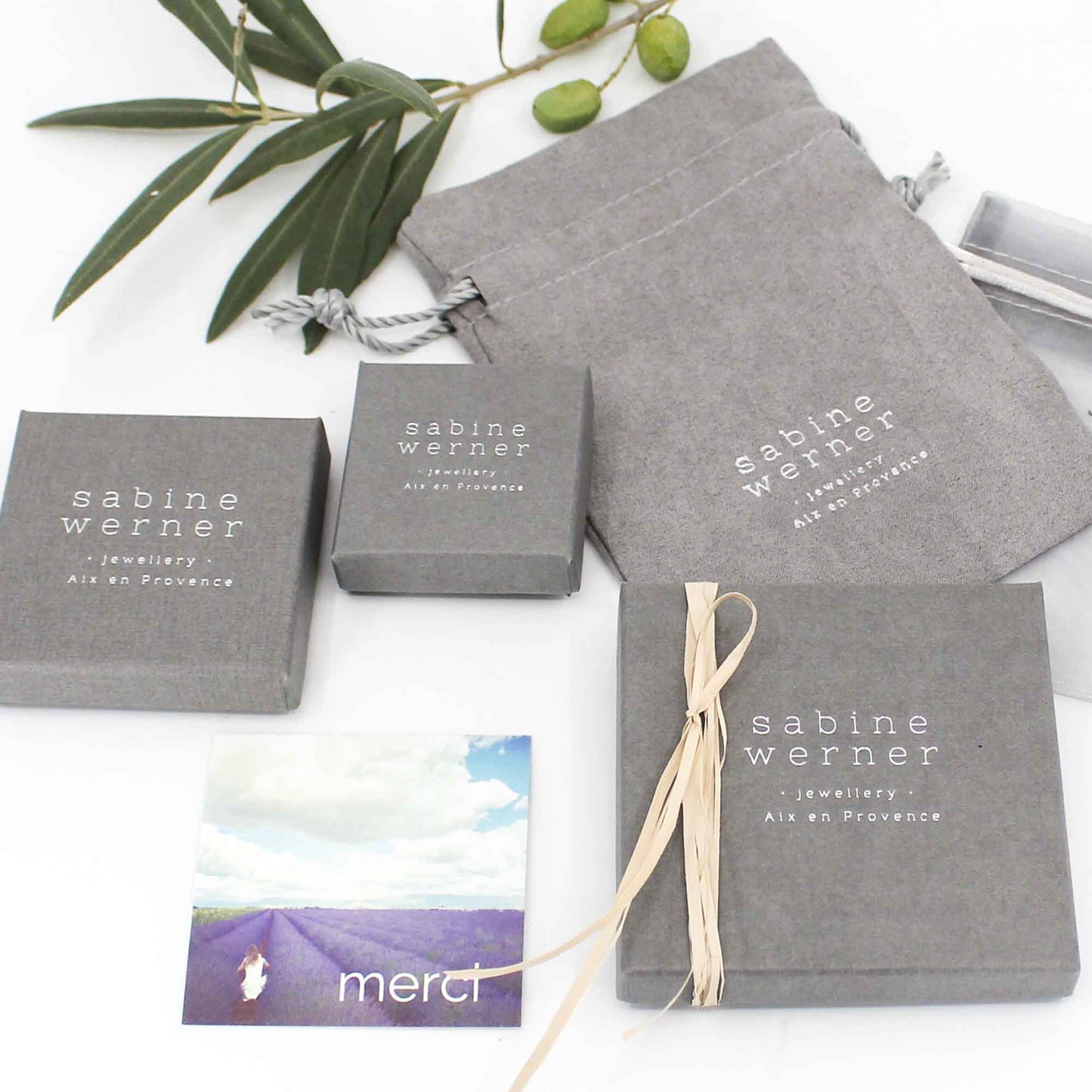 green statement ring in 925 sterling silver set with green sea glass from the French Riviera