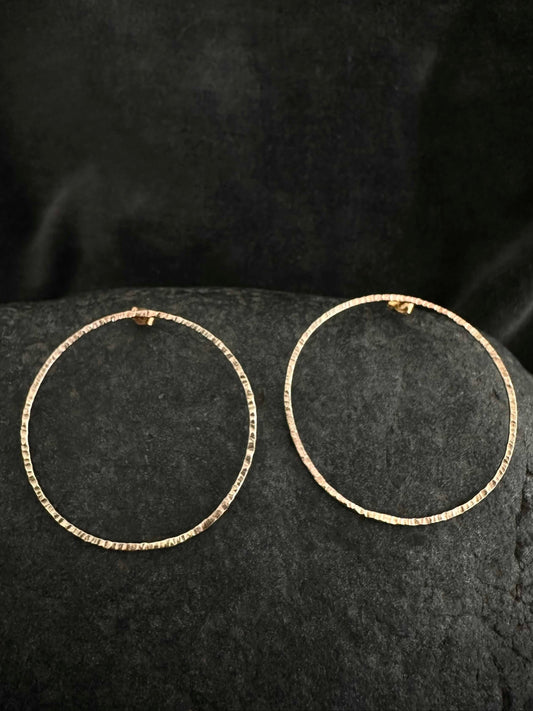 40mm large 9ct gold hoop earrings on stone - hammered handmade jewelry