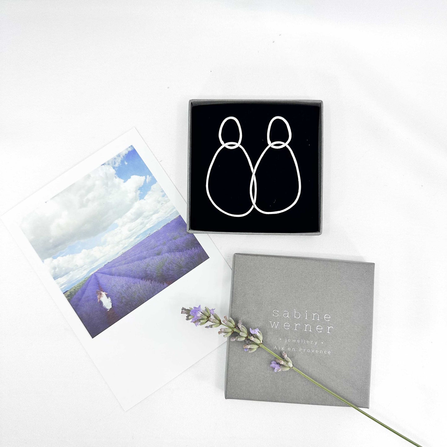 long minimalist dangly earrings in 925 sterling silver with organic shapes, ca. 65mm drop length