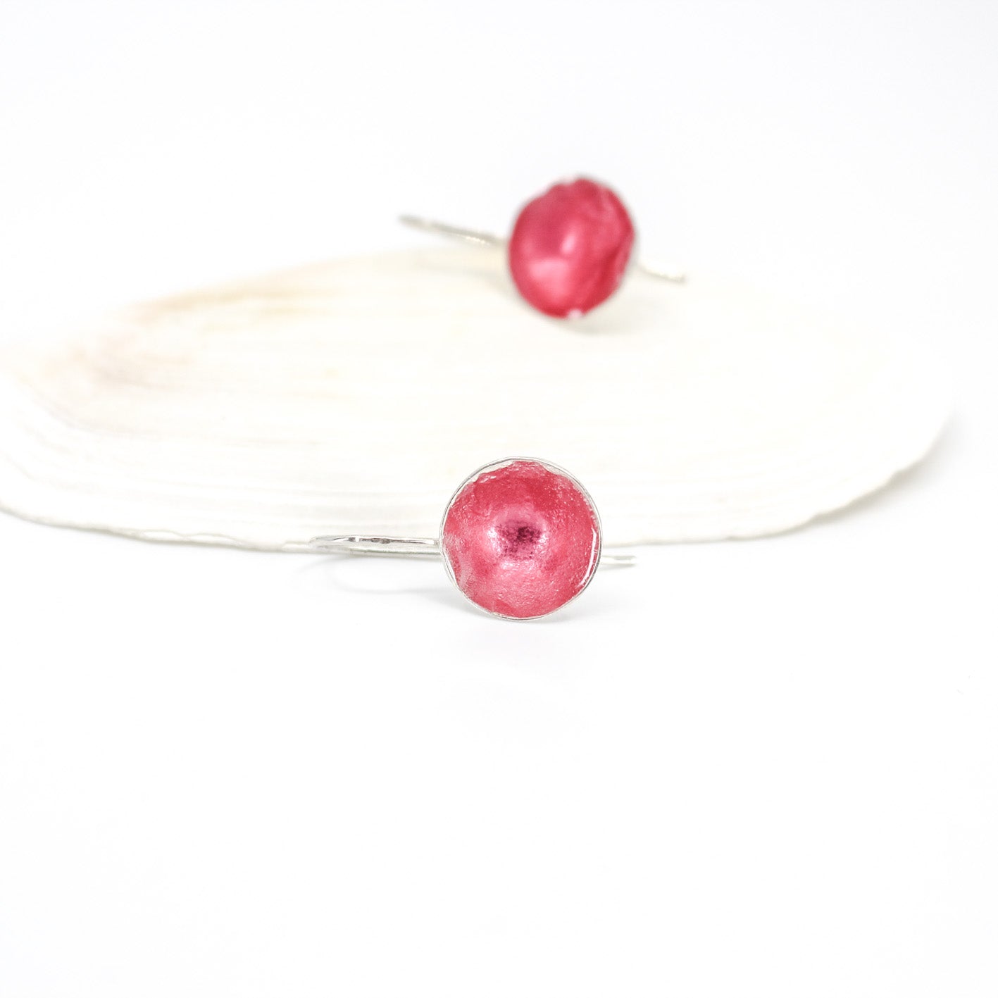 short dangly pink silver earrings • handmade in 925 sterling silver and resin