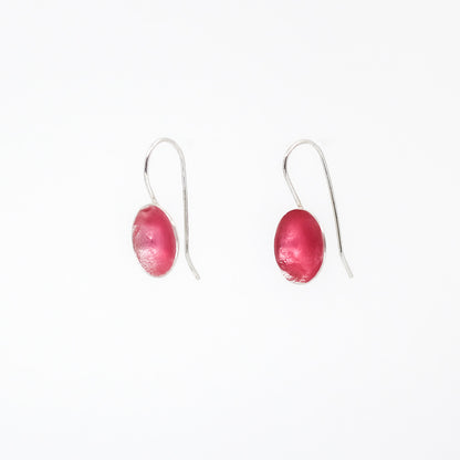 short dangly pink silver earrings • handmade in 925 sterling silver and resin