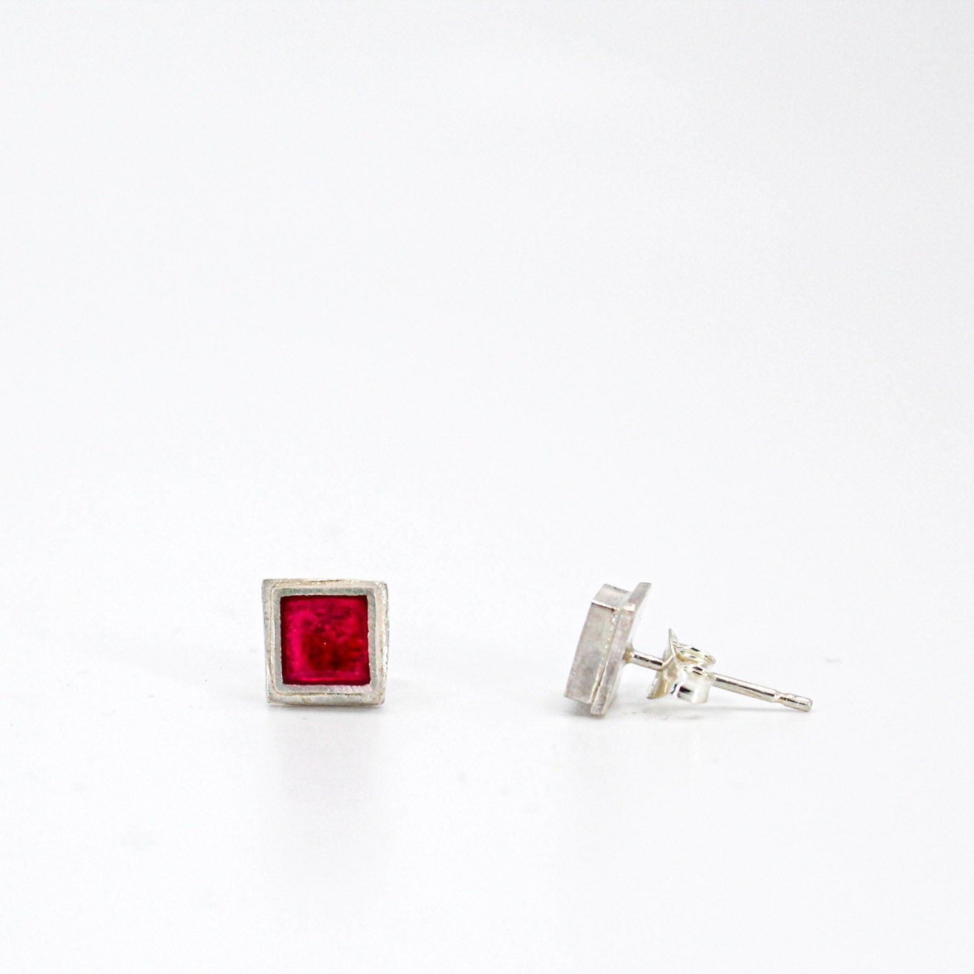 small red square silver studs • handmade in France