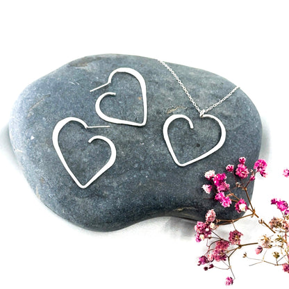 sterling silver heart stud earrings 35mm