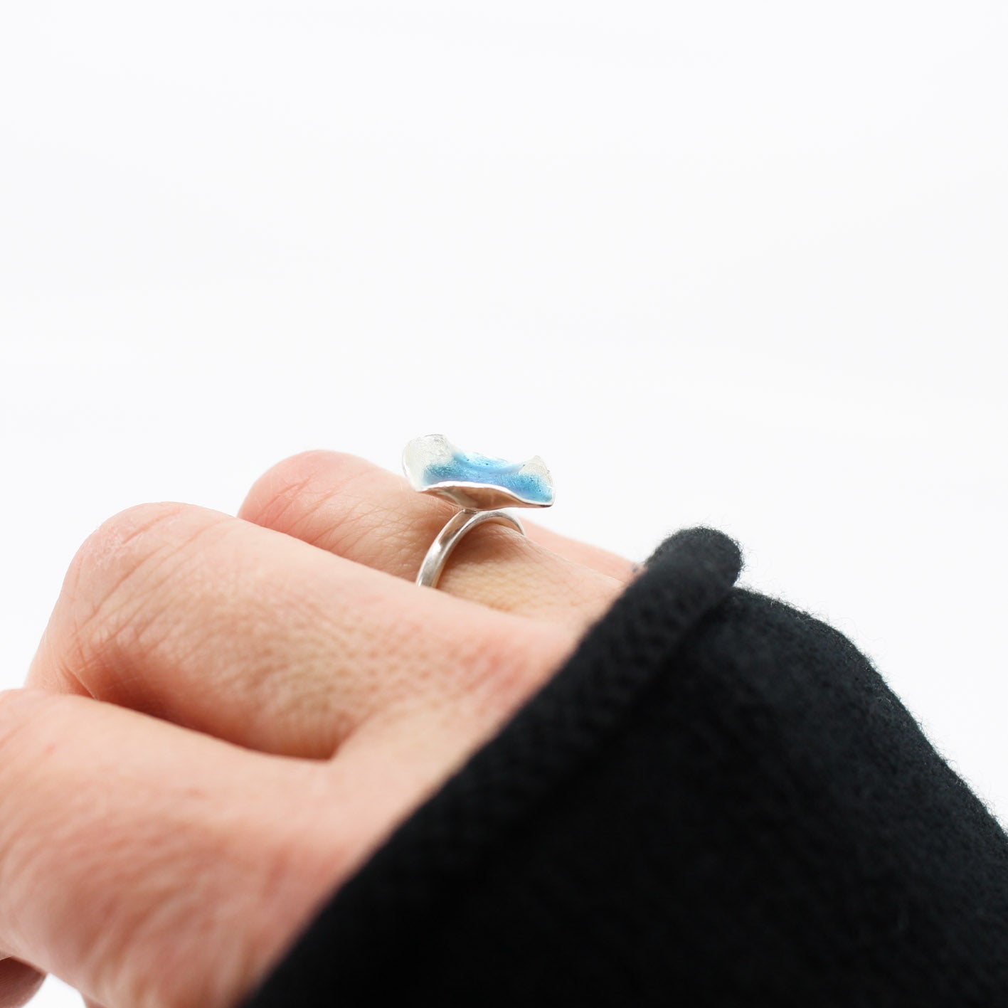 minimalist blue ring in 925 eco sterling silver coated with ocean blue resin
