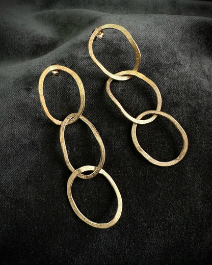Oversize Chain Earrings in Gold