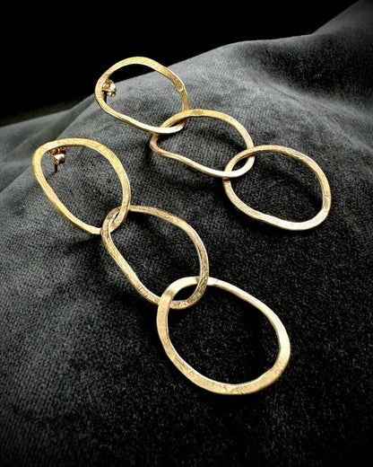 Oversize Chain Earrings in Gold