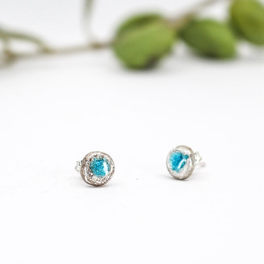 turquoise round small silver stud earrings • resin filled • handmade in France