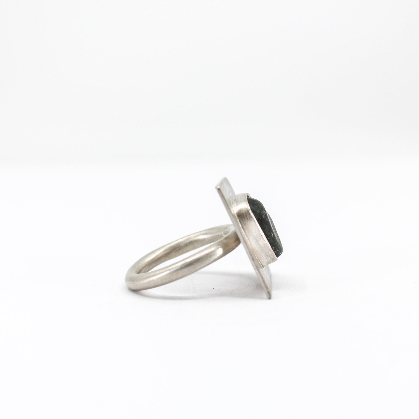 green statement ring in 925 sterling silver set with green sea glass from the French Riviera