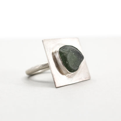 green statement ring in 925 sterling silver set with green sea glass from the French Riviera