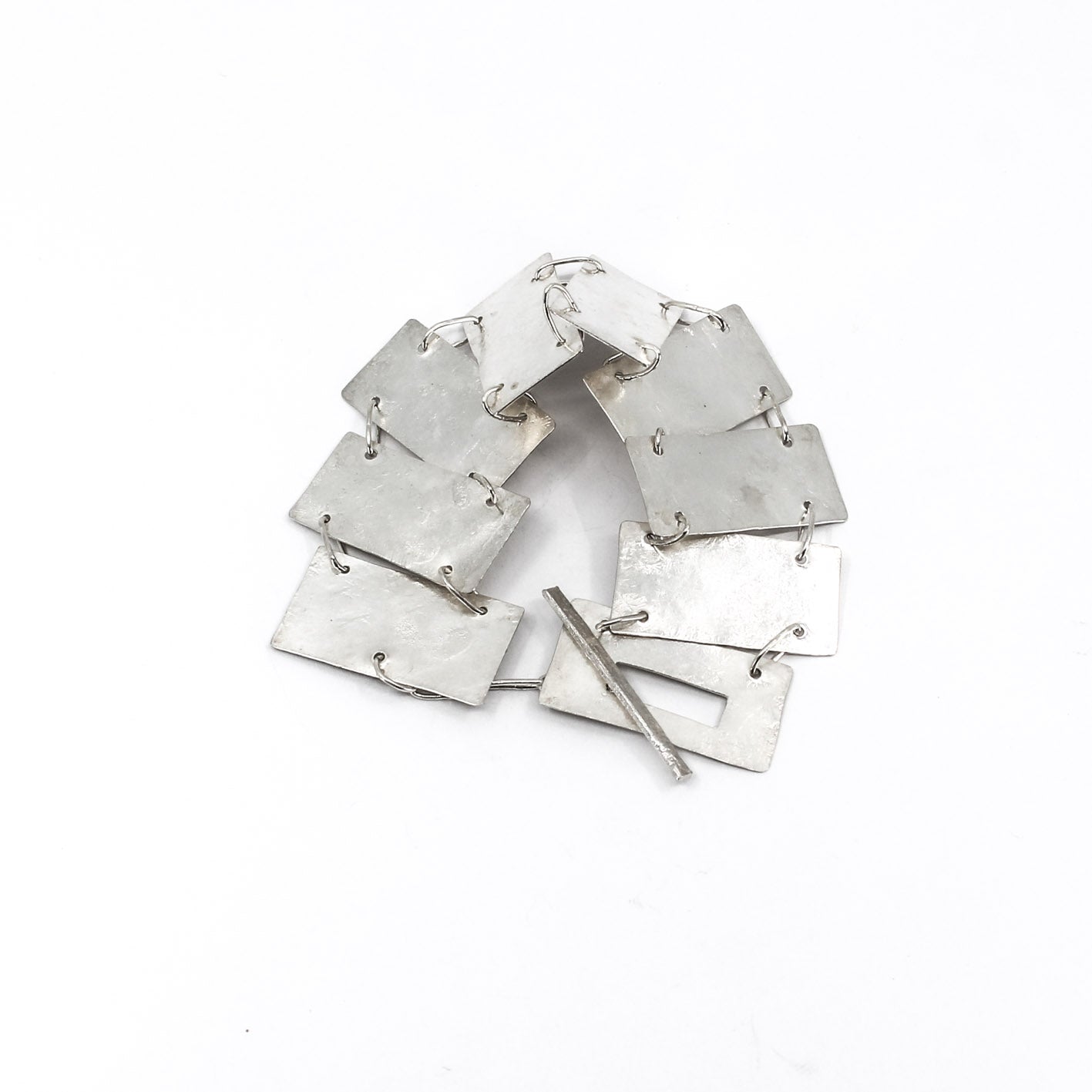 minimalist sterling silver bracelet • hammered rectangular elements • handmade in France