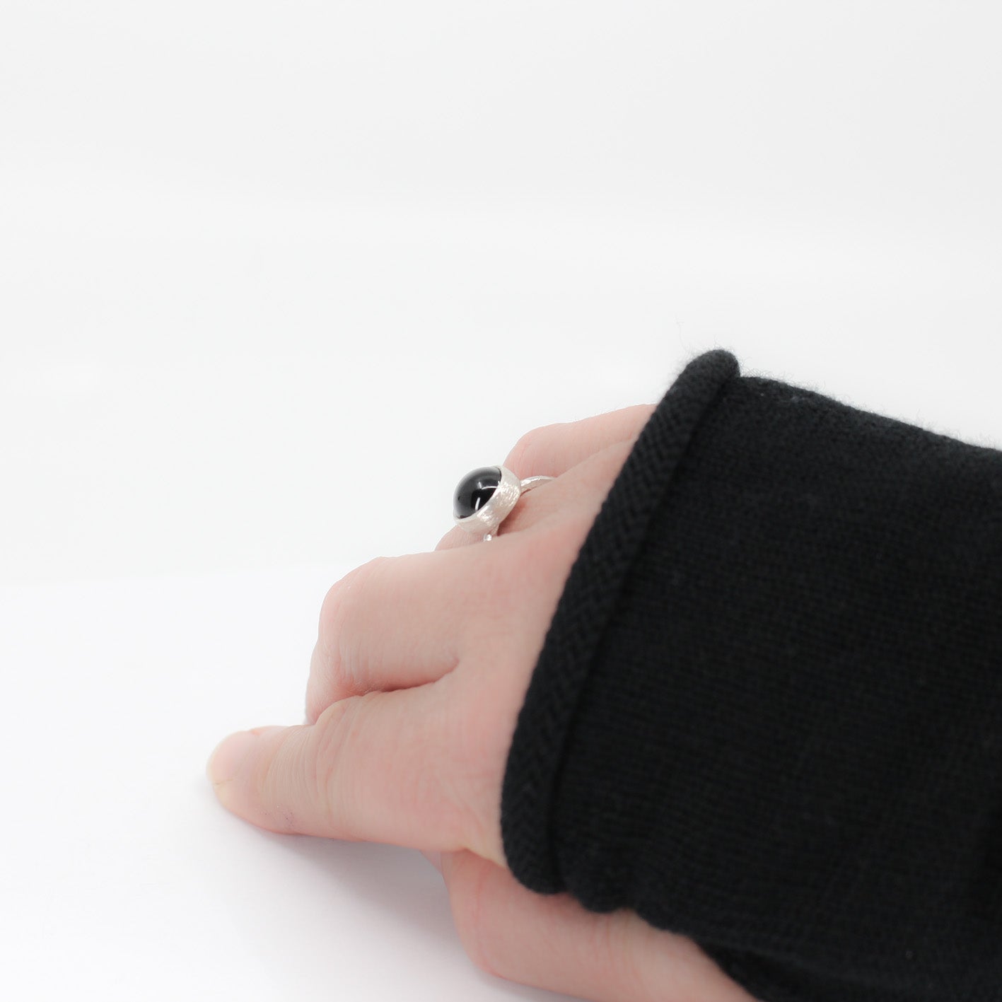black onyx silver ring with textured round 925 eco sterling silver band • 10 mm onyx
