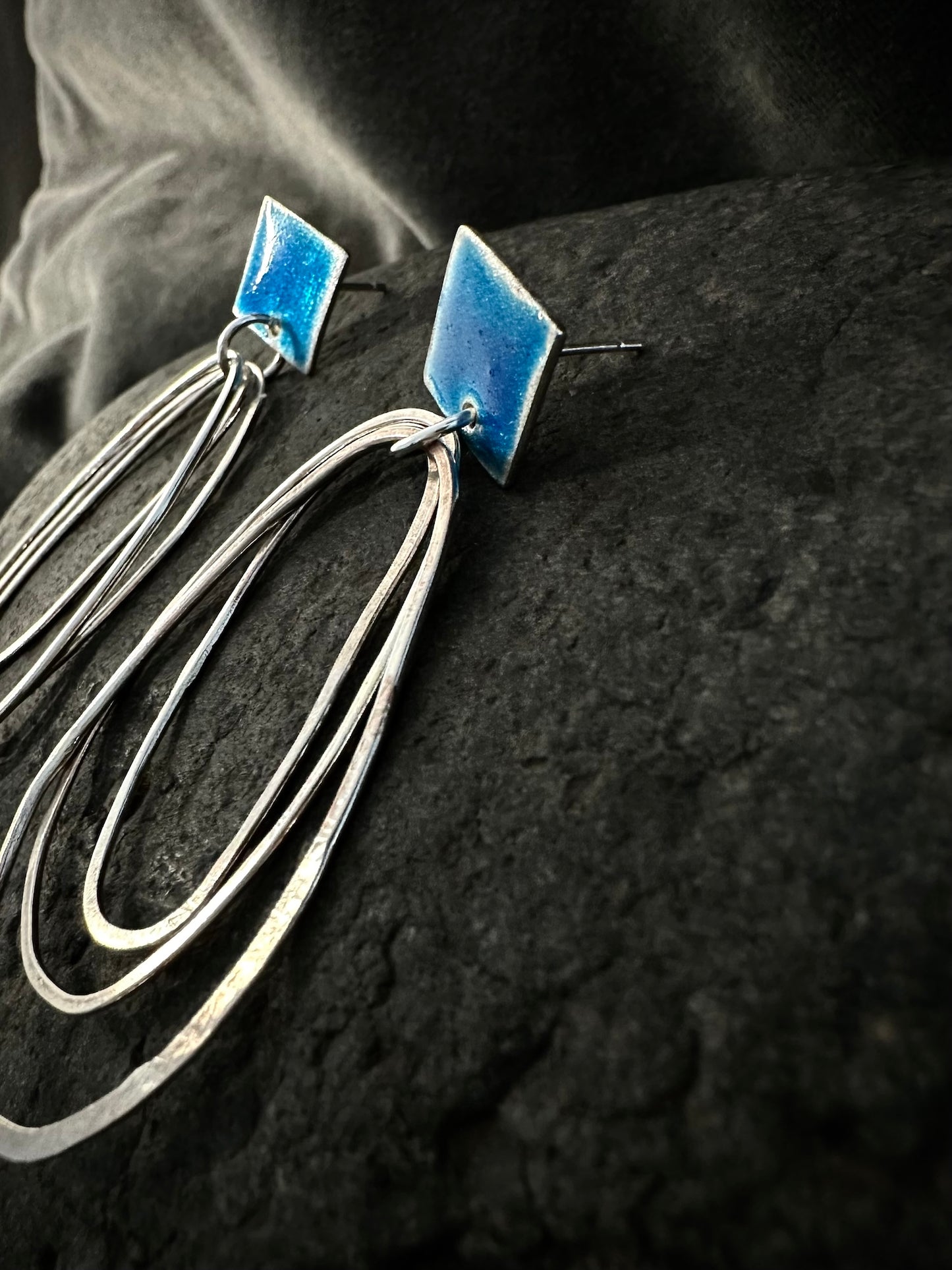 Sculptural silver hoop earrings with blue resin square - organic statement earrings